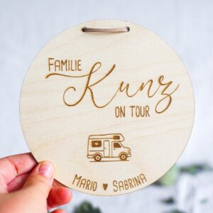 Personalisiertes Holzschild für Campingfreunde