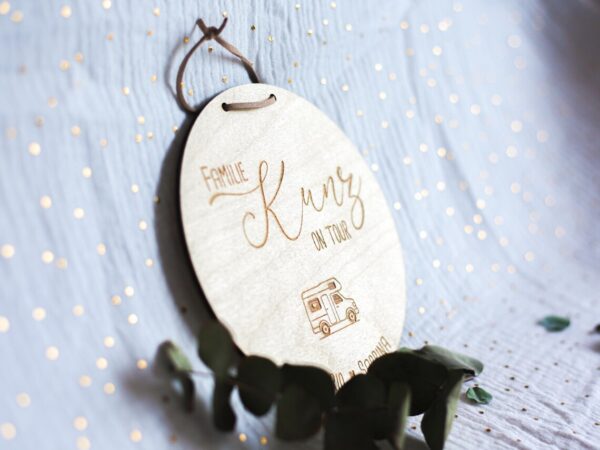 Personalisiertes Holzschild für Campingfreunde – Bild 2