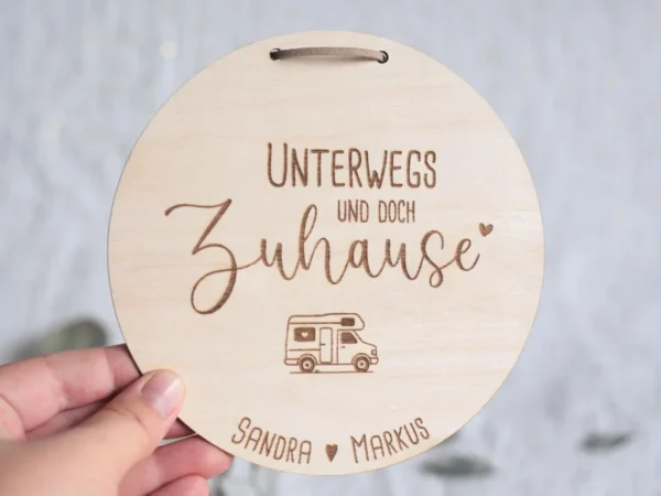 Personalisiertes Holzschild für Campingfreunde – Bild 6